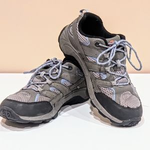 Women's Merrell Waterproof Hiking Shoes Size 5